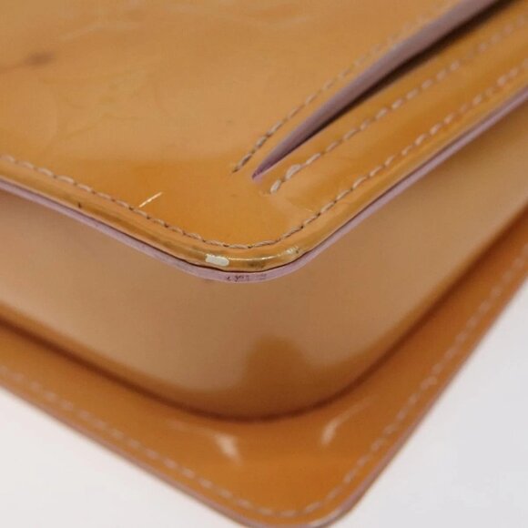 LOUIS VUITTON Monogram Vernis Motto Pouch Marshmallow Pink M91312 Auth 120333 - Picture 5 of 16